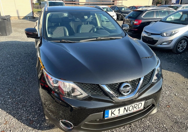 Nissan Qashqai cena 47900 przebieg: 107011, rok produkcji 2016 z Czerwieńsk małe 407